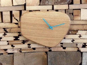 horloge ovale A RawMat turquoise