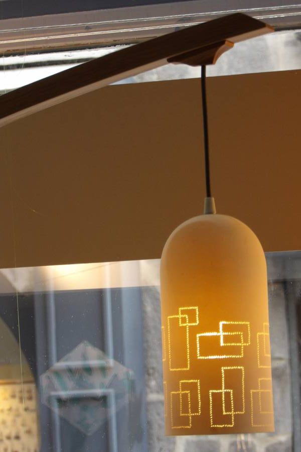 Luminaire design chêne et volvic Auvergne